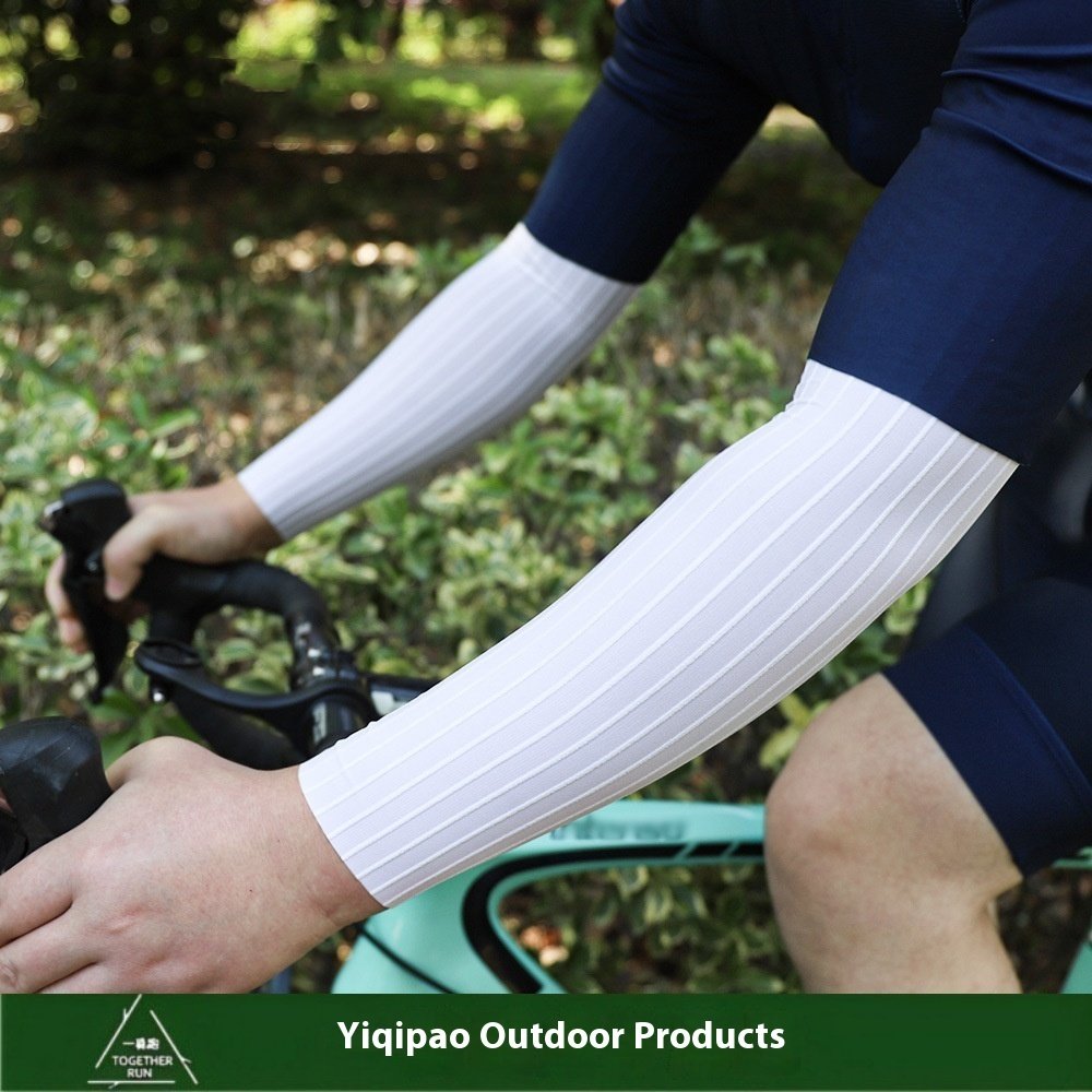 Cycling Arm Sleeves – Black or White